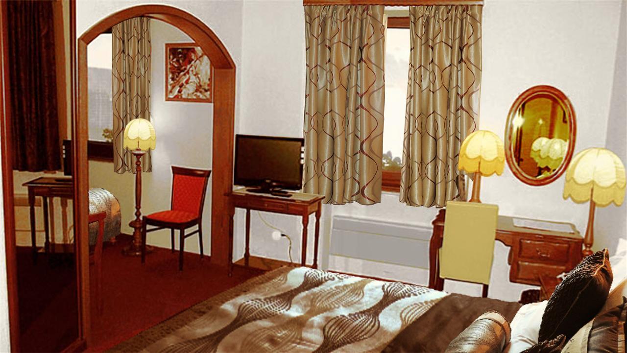 Hotel Restaurant Cristal Wintzenheim Buitenkant foto